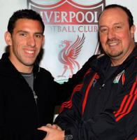 Макси Родригес и Рафа Бенитес (c) LiverpoolFC.tv