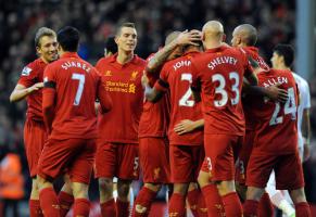 Даниэль Аггер празднует гол «Саутгемптону» (c) LiverpoolFC.com