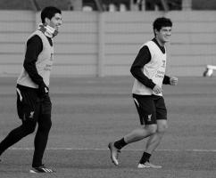 Фото Луиса Суареса и Филиппе Коутиньо (с) Liverpoolfc.com