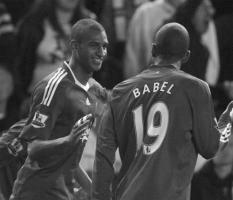 Давид Нгог и Райан Бабел в матче против «Лидс Юнайтед» (c) Anfield Way