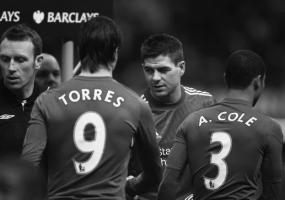 Стивен Джеррард и Фернандо Торрес (c) LiverpoolFC.com